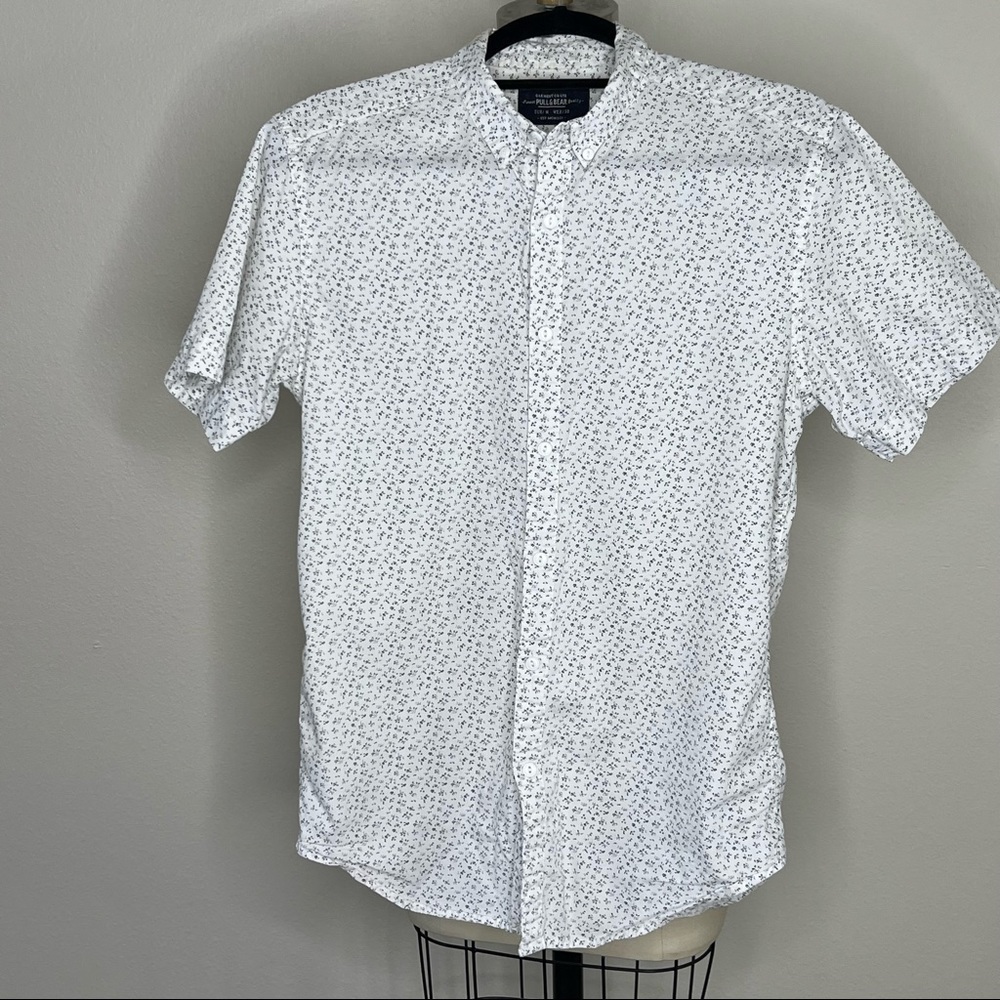 Pull&Bear Blue White Micro Floral Print Shirt, Medium